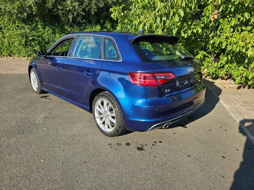 Audi A3 Sportback 1.6 TDi  EURO 6B  CT OK + CARPASS, Auto's, Voorwielaandrijving, Stof, 4 cilinders, Blauw