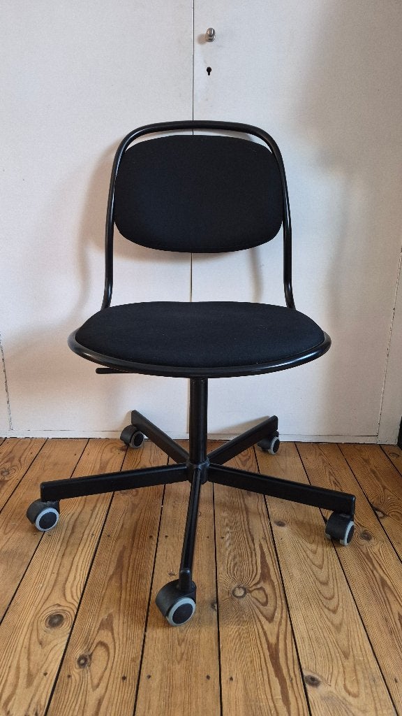 Chaise de bureau noire en parfait état, Enlèvement, Comme neuf, Noir, Chaise de bureau