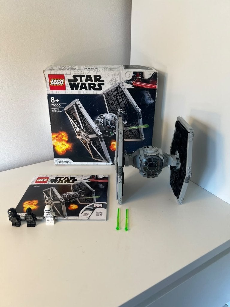 Lego Star Wars Chasseur TIE 75300, Instructions incluses, Star Wars, Lego, Ensemble complet