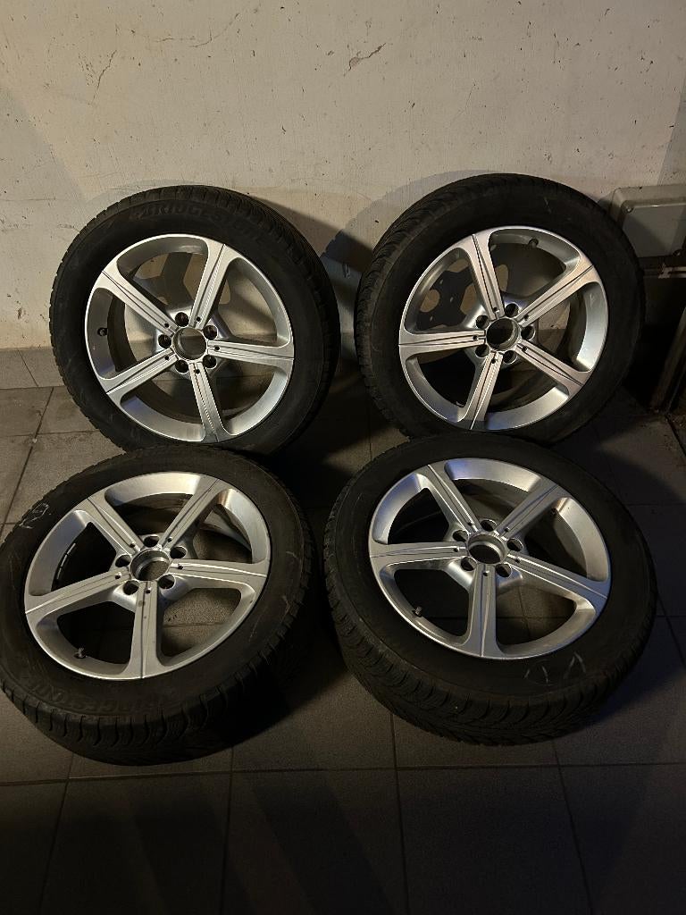 winterbandenset voor Mercedes CLA 2022 205/55R17, Ophalen, Gebruikt, Banden en Velgen, 17 inch