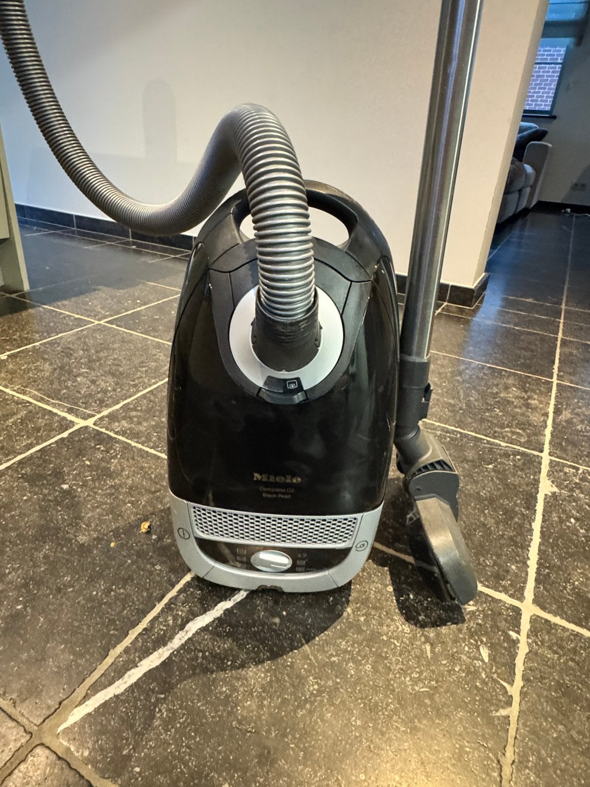 Miele stofzuiger met stofzak, Elektronische apparatuur, Ophalen, Zo goed als nieuw, Stofzak, Miele