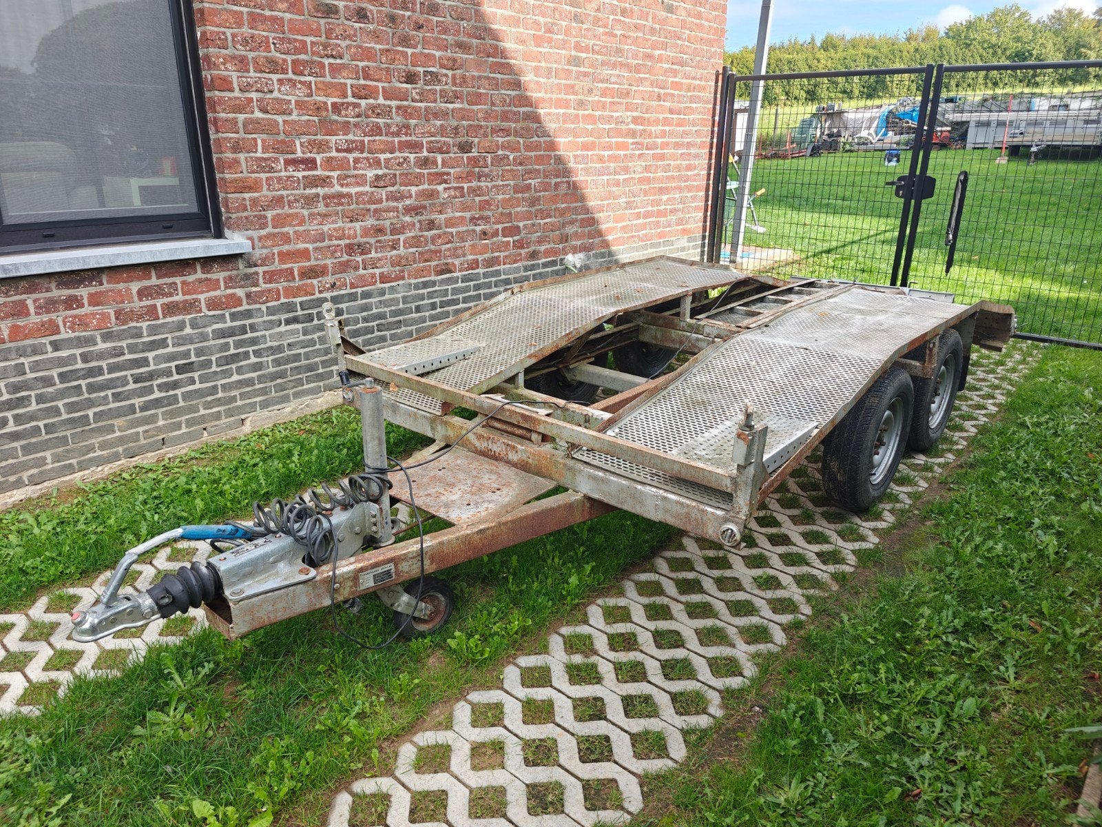 Auto trailer, Ophalen