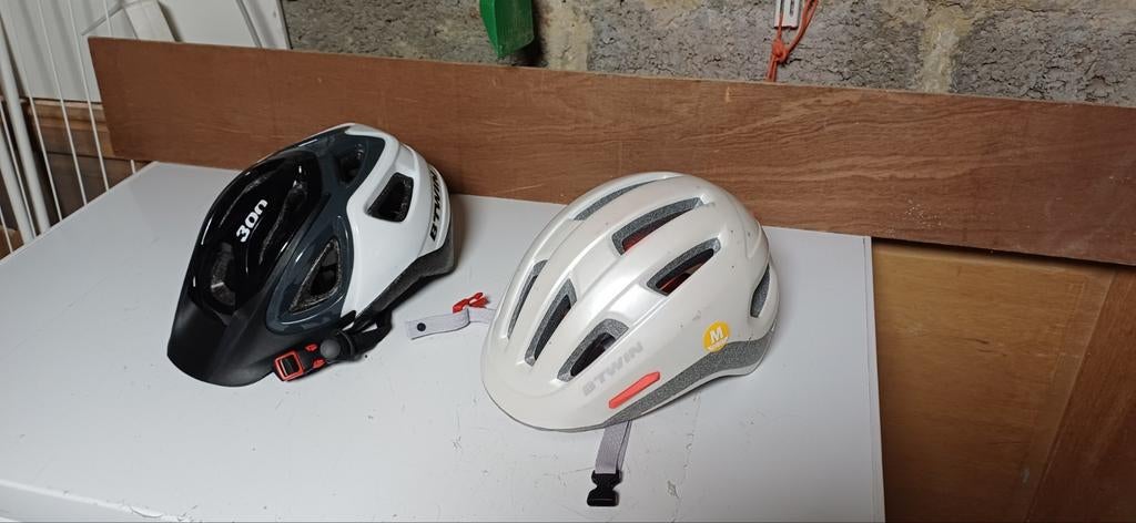 Casques + porte velo Thule, Comme neuf