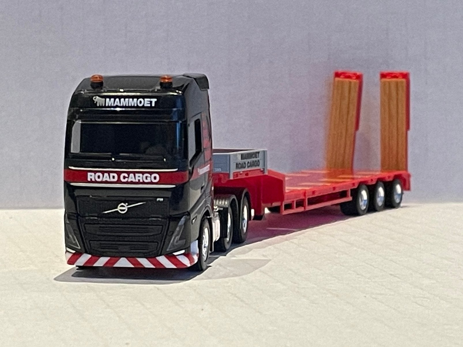 Herpa Volvo FH5 MAMMOET 1/87, Ophalen of Verzenden, Zo goed als nieuw, Bus of Vrachtwagen, Herpa