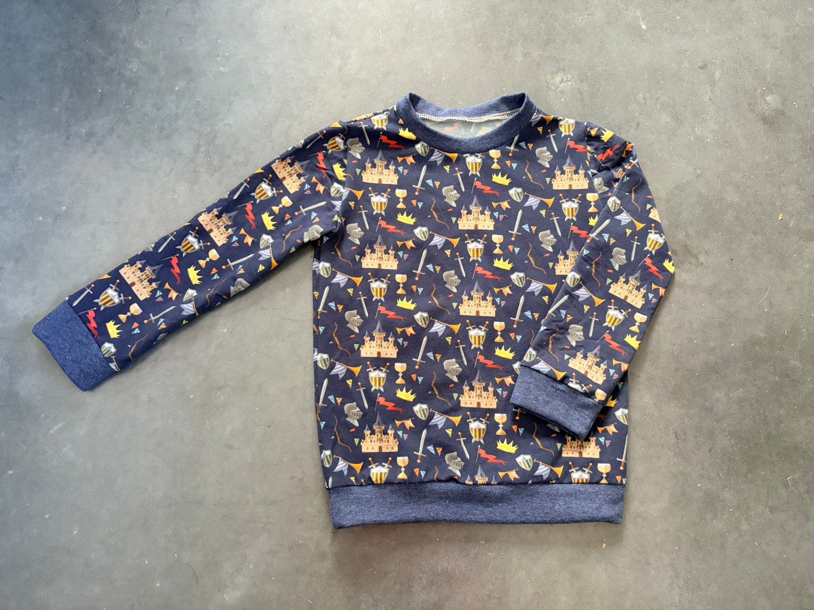 Longsleeve ridders maat 104, Enfants & Bébés, Vêtements enfant | Taille 104, Enlèvement ou Envoi, Comme neuf