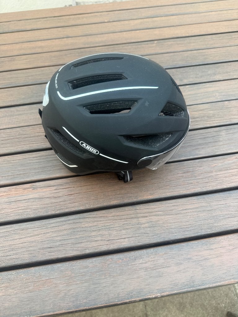 Fietshelm abus voor speedpedelec, Ophalen, Zo goed als nieuw, ABUS