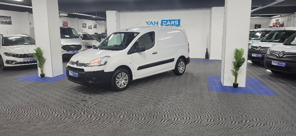 CITROËN BERLINGO 1.6 HDi — SANS ADBLUE !  — Carnet Complet, Autos, Euro 5, Achat, 750 kg, Entreprise