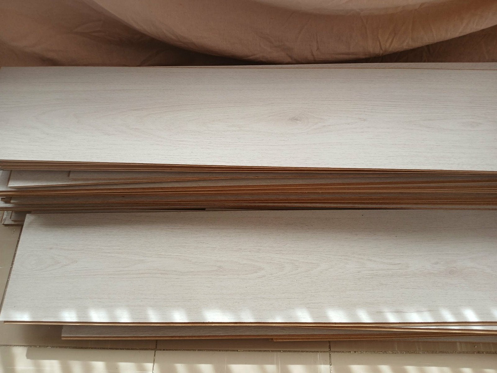 Kliklaminaat +/- 12 m², Ophalen