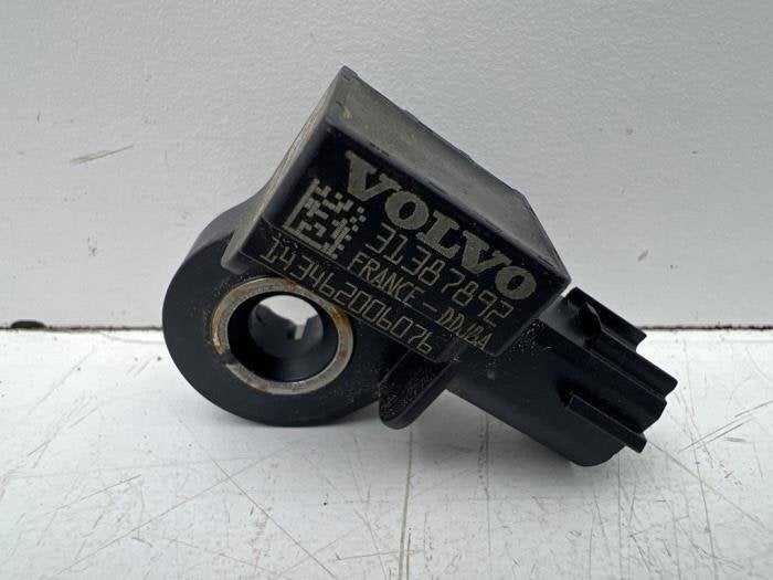 Airbag Sensor van een Volvo V40, Gebruikt, -, -, Ophalen of Verzenden