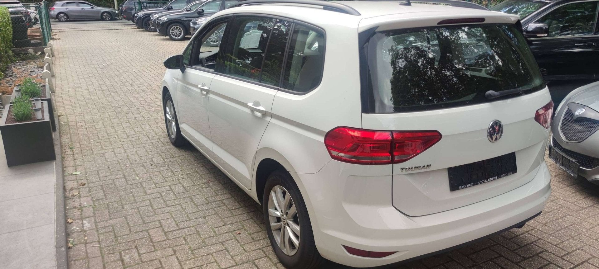 Volkswagen Touran Touran 1.2 TSI Trendline Trendline ! 7 PLA, Auto's, Volkswagen, Dealer onderhouden, Stof, Gebruikt, Bedrijf