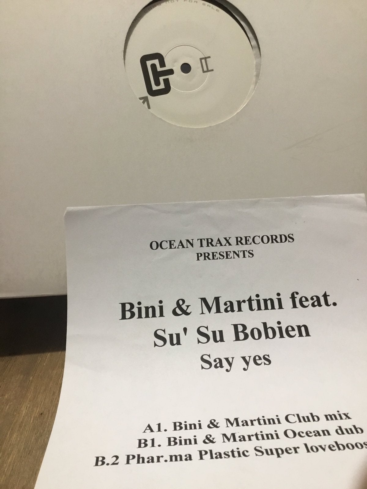 Bini & Martini. Say Yes. Promo, CD & DVD, Vinyles | Dance & House, Enlèvement ou Envoi, Comme neuf