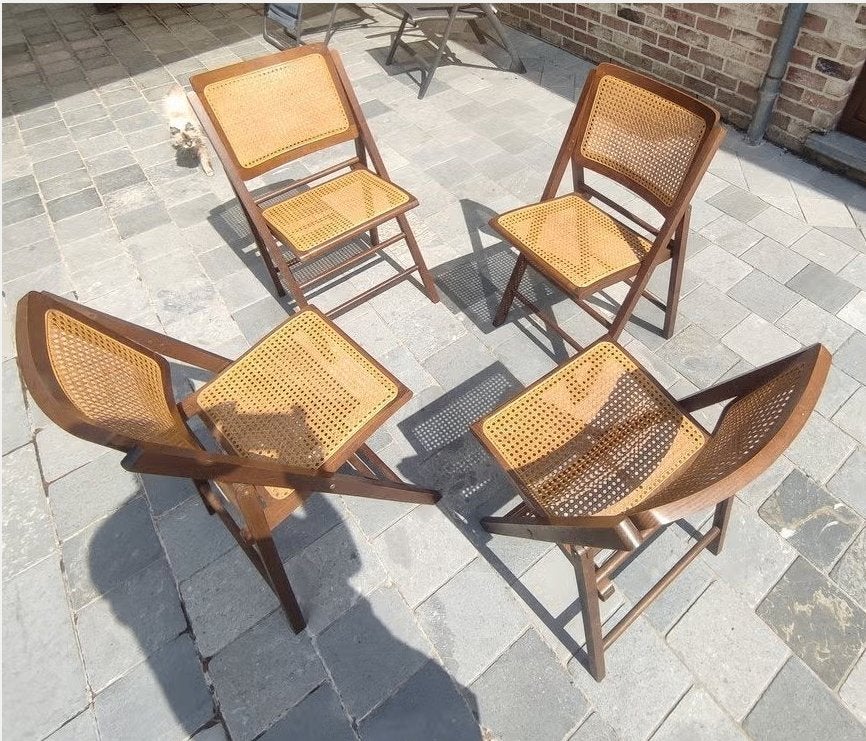 Chaises cannées pliantes années 60 ou 70, Enlèvement
