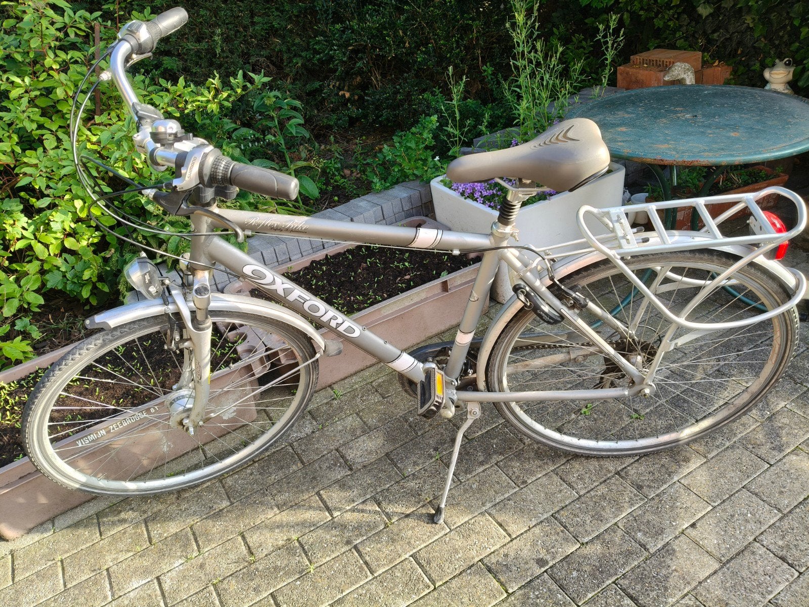 Studenten fiets in perfecte staat., Enlèvement, Vitesses