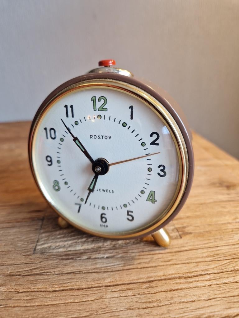 Vintage wekker Rostov 4 Jewels USSR, Antiek en Kunst, Ophalen of Verzenden