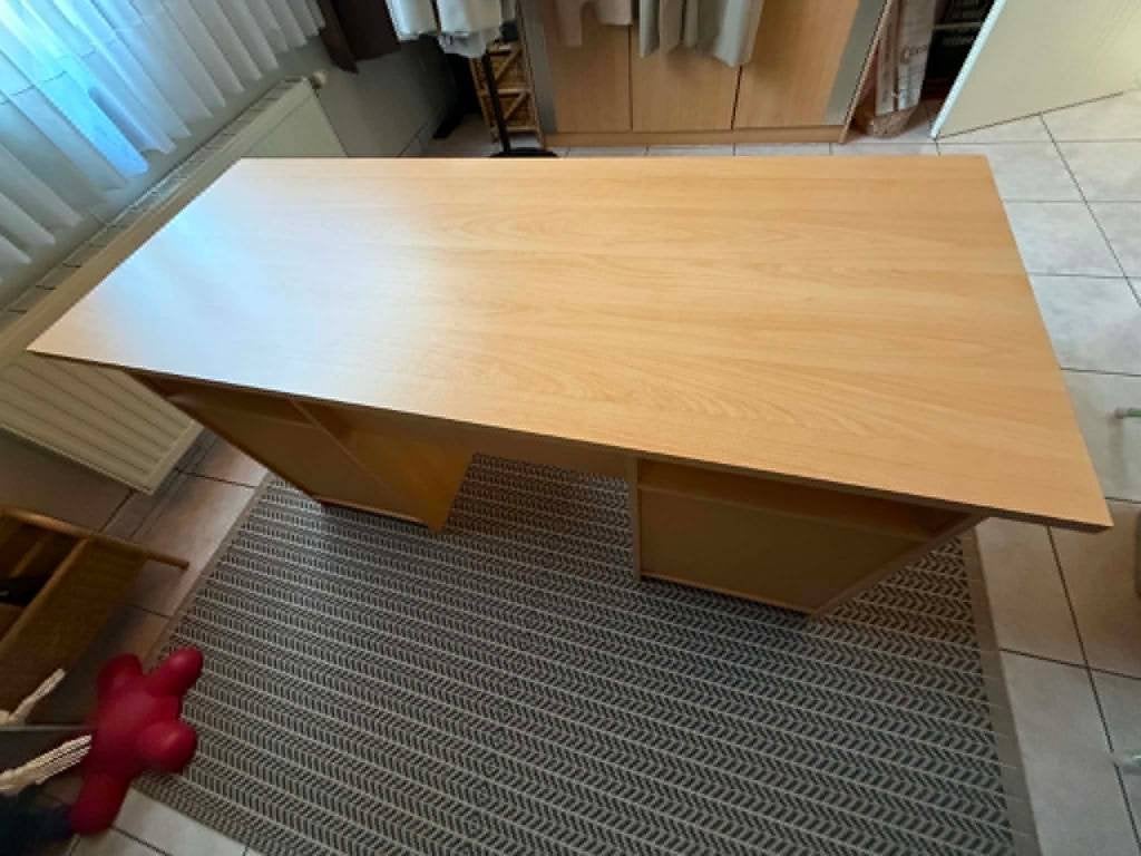 bureau met bureaustoel, Huis en Inrichting, Ophalen, Scandinavisch, Spaanplaat of MDF, 149 cm