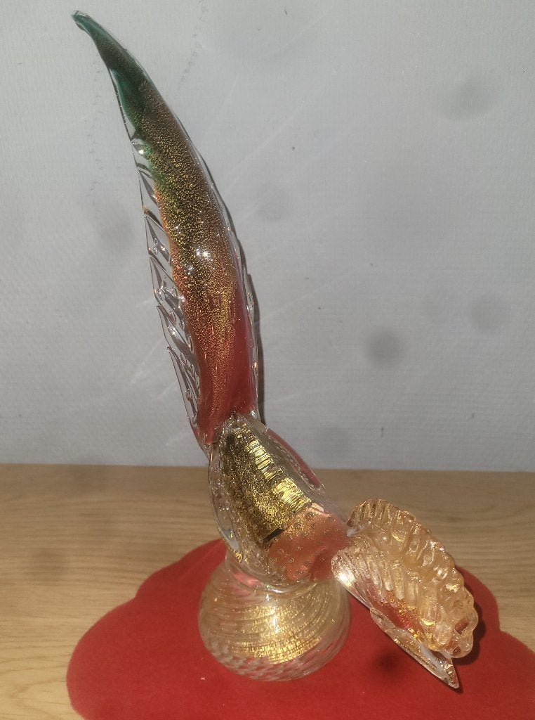 Oiseau exotiques murano, Enlèvement