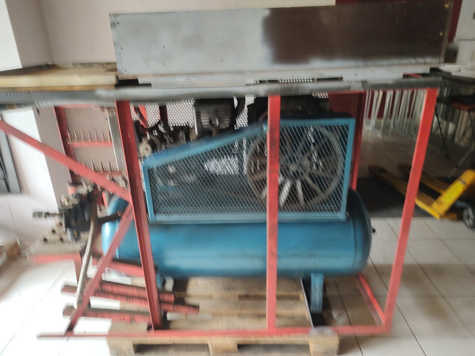 compressor te koop, 100 liter of meer, Ophalen, 10 bar of meer, Mobiel