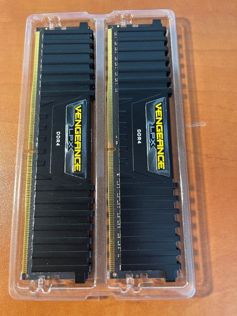 CORSAIR VENGEANCE LPX 16 GB (2x8 GB) DDR4 DRAM 3000 MHz C15, Computers en Software, RAM geheugen, DDR4, Ophalen of Verzenden, Zo goed als nieuw