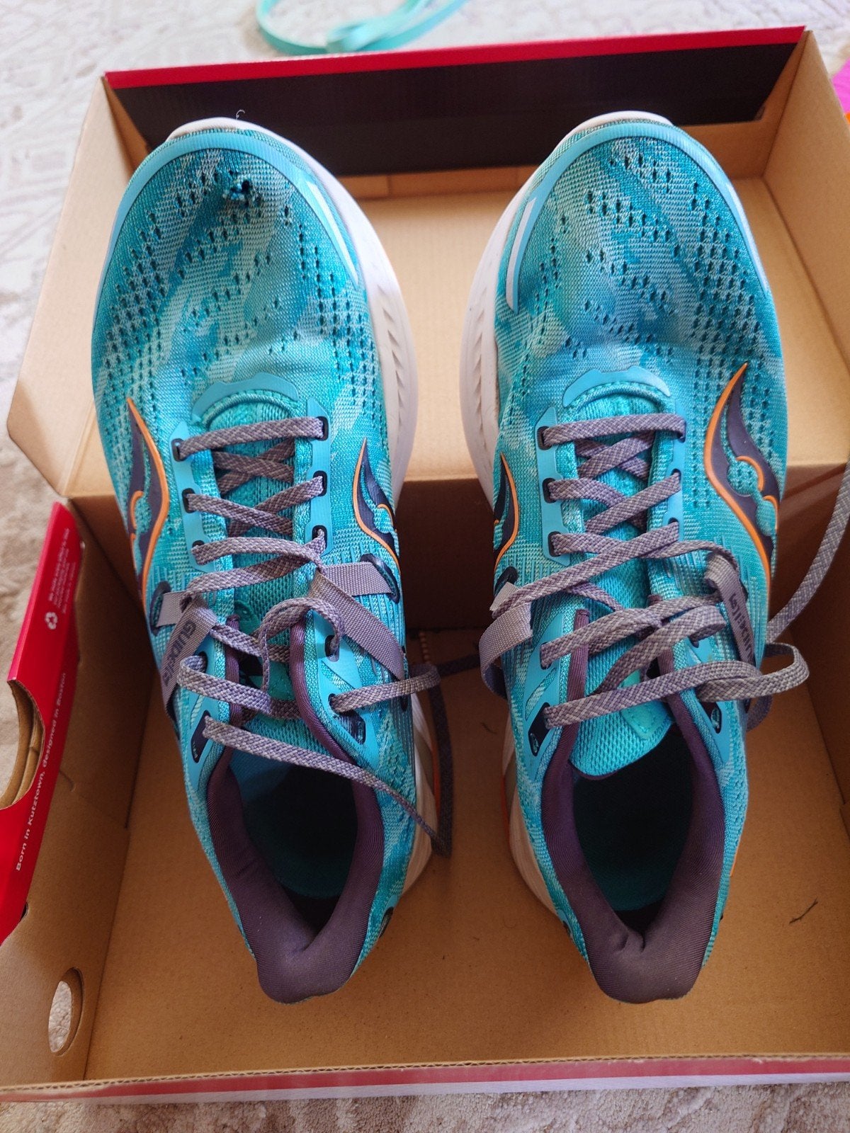 Chaussures de course Saucony GUIDE (nouveau prix 150€), Enlèvement ou Envoi, Chaussures de course à pied, Saucony