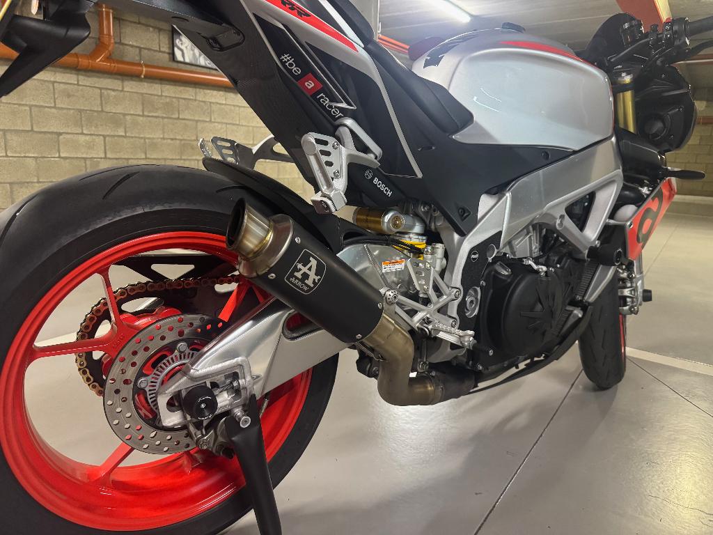 Arrow GP2 Aprilia Tuono V4 1100 2017-2020 geluiddemper, Motoren, Ophalen of Verzenden, Nieuw