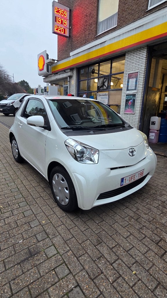 Toyota IQ 2010 vendue avec contrôle technique, Autos, IQ, Achat, Boîte manuelle, Noir