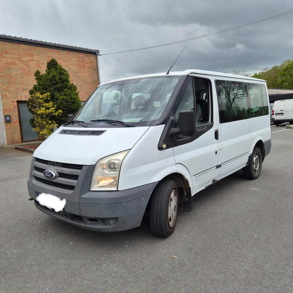 Ford transit 9places diesel pret à immatriculer 126000km, Autos, Achat, Vitres électriques, Diesel, Transit