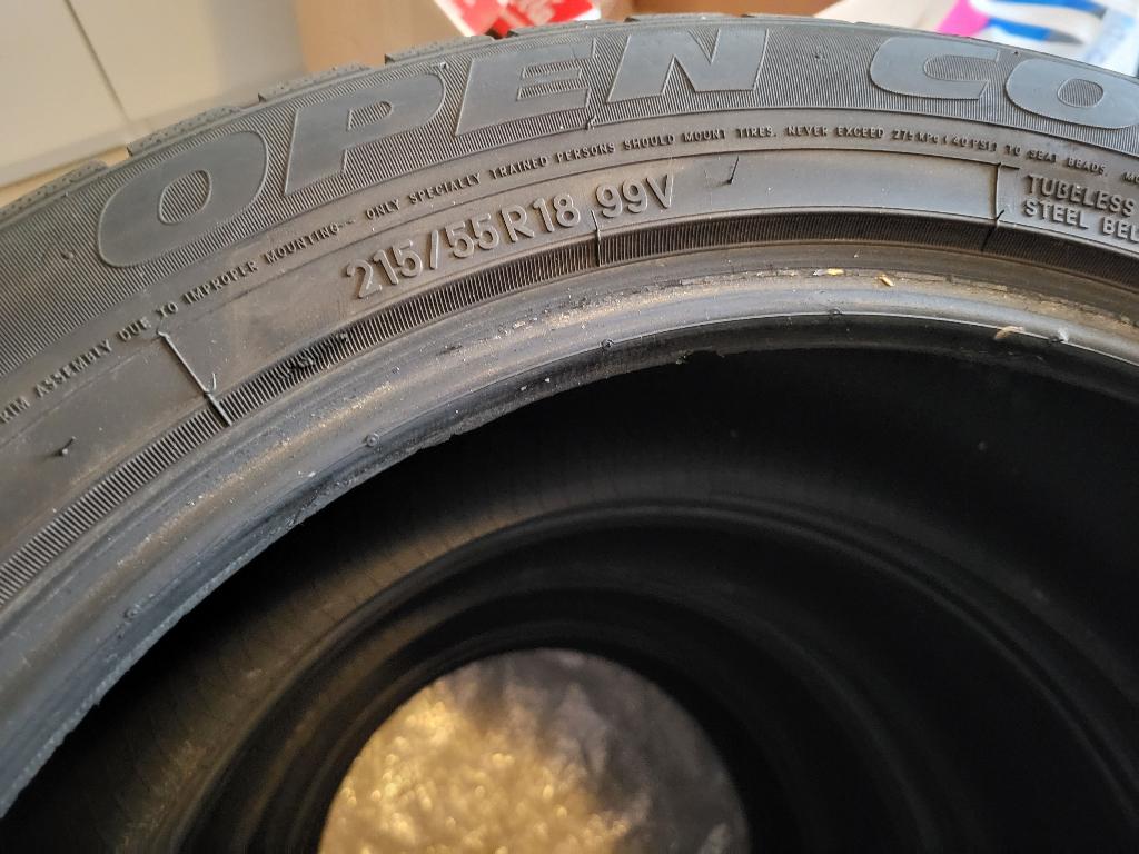 Winterbanden TOYO, Auto-onderdelen, Banden en Velgen, Ophalen, 18 inch, Winterbanden, Band(en)