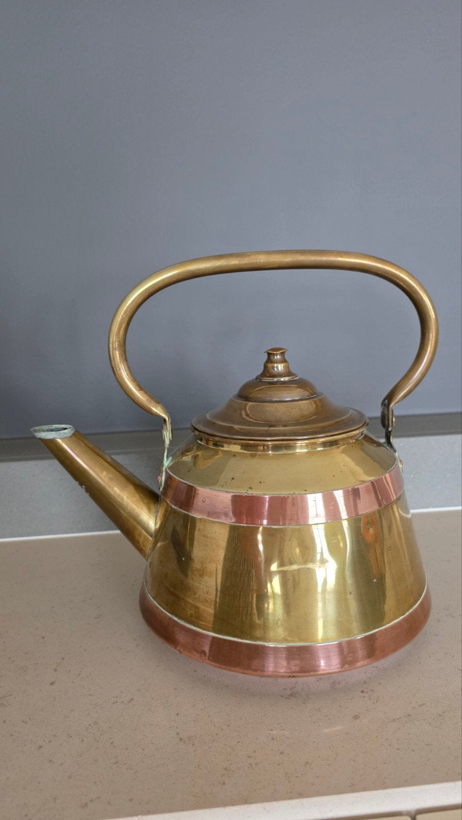 Waterketel in tweekleurig koper, Ophalen, Koper