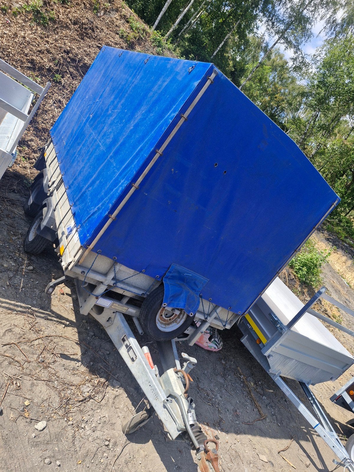 remorque double essieux ifor William, Enlèvement ou Envoi