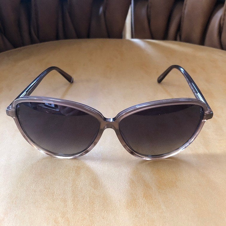 NIEUWE ZONNEBRIL Le Coq Sportif polarized damesbril LCS5005, Neuf, Autres marques, Gris, Enlèvement ou Envoi