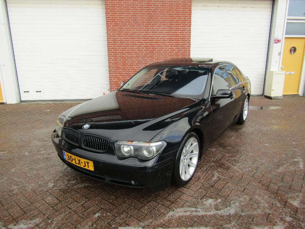 BMW 745I EXECUTIVE V8 333 PK BJ 02 /SCHUIFDAK/XENON/UITLAAT/, Automaat, Zwart, Zwart, Leder