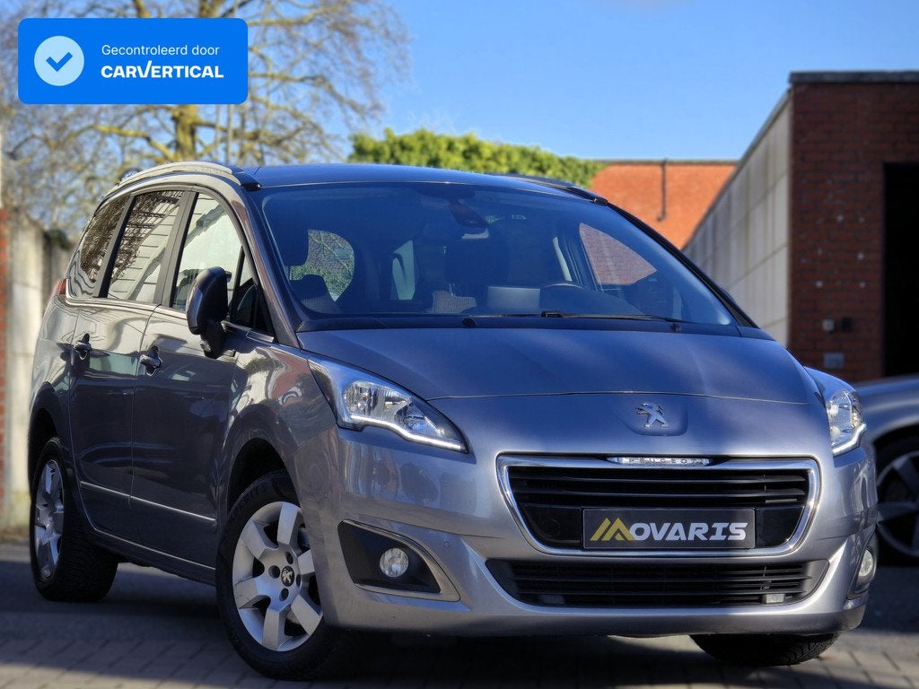 Peugeot 5008 1.6BlueHDI 7zit dealer onderhouden euro 6, Auto's, Peugeot, Gebruikt, Euro 6, 4 cilinders, Navigatiesysteem