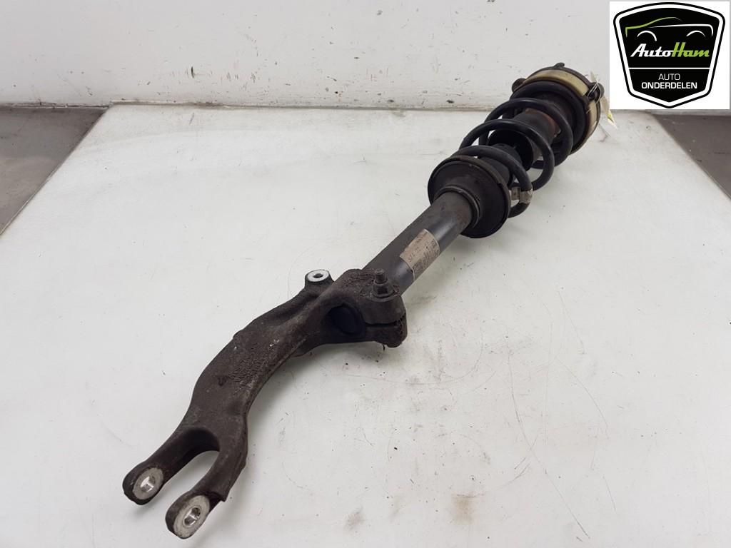AMORTISSEUR OU ABSORBEUR DE CHOC AVANT DROIT A4 Avant (B9), Utilisé, Audi