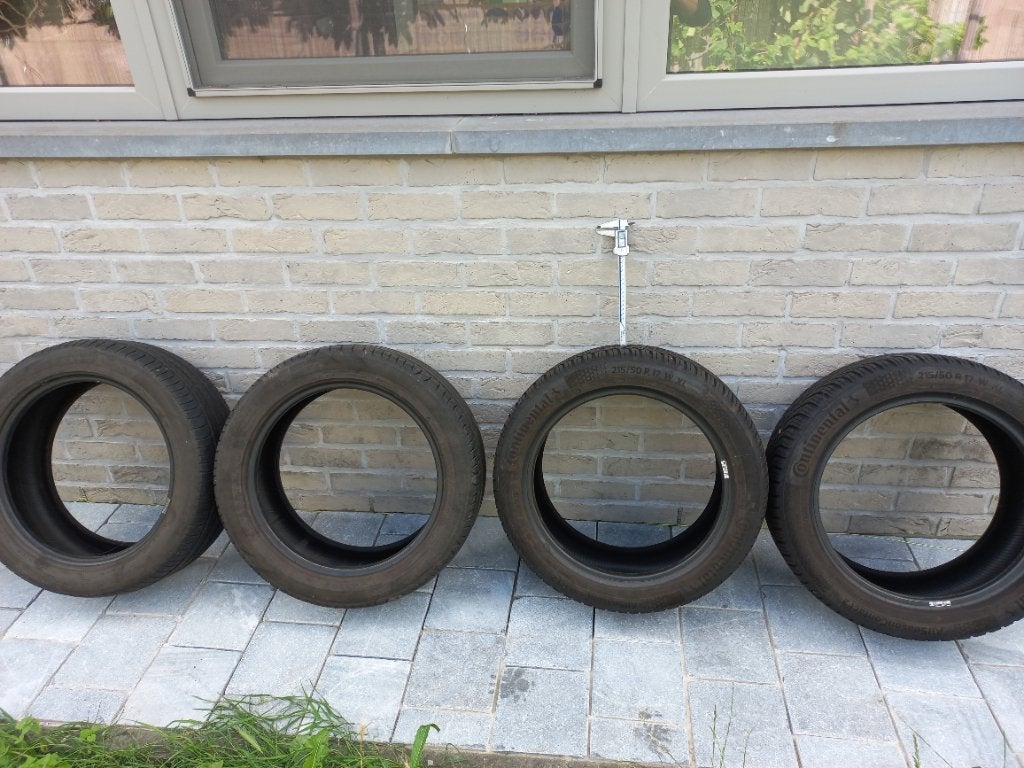 Pneus d'hiver 215/50r17 95v, Véhicule de tourisme, Enlèvement, Utilisé, Pneus hiver