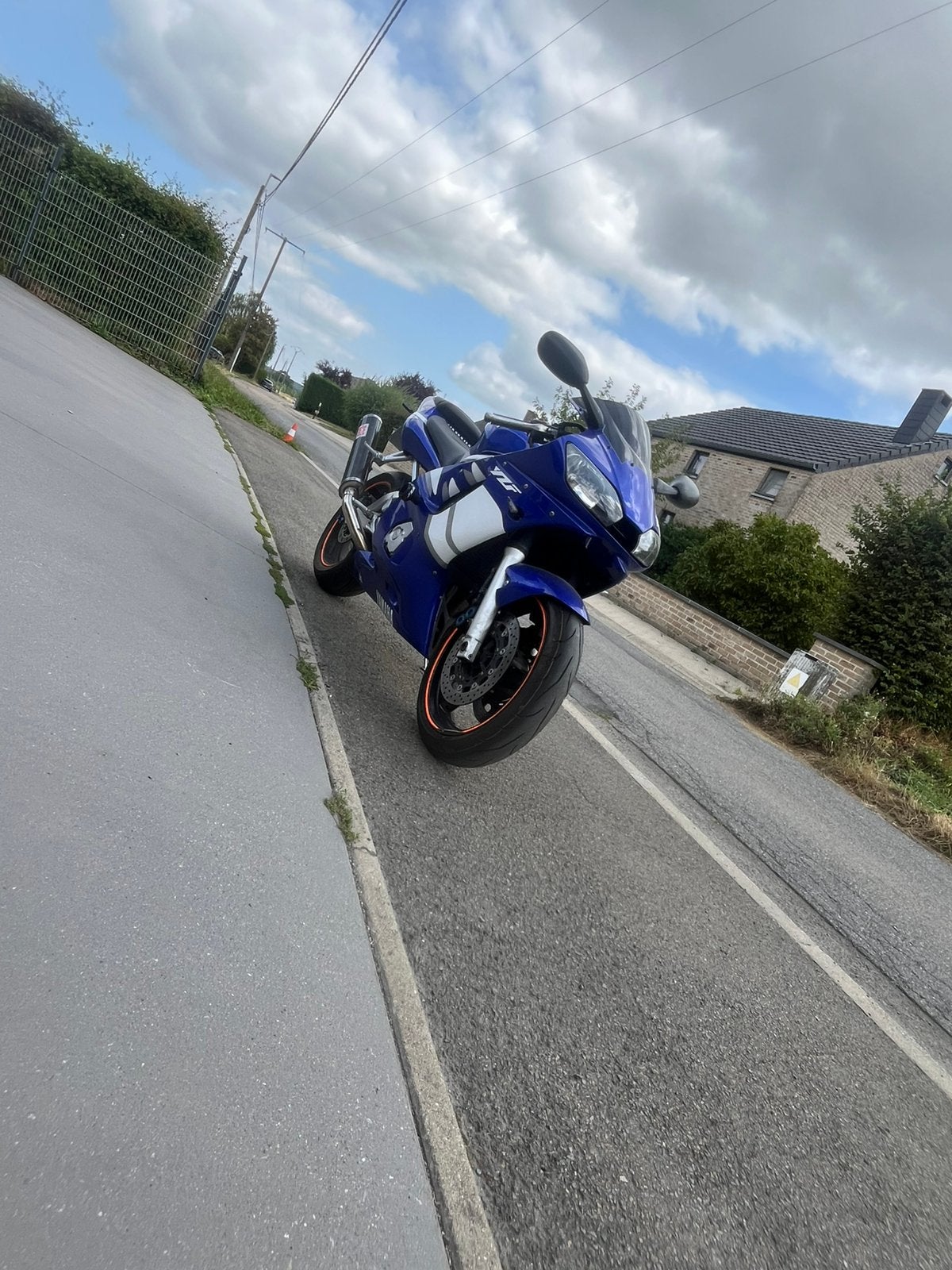 Yamaha r6, Motoren, Particulier