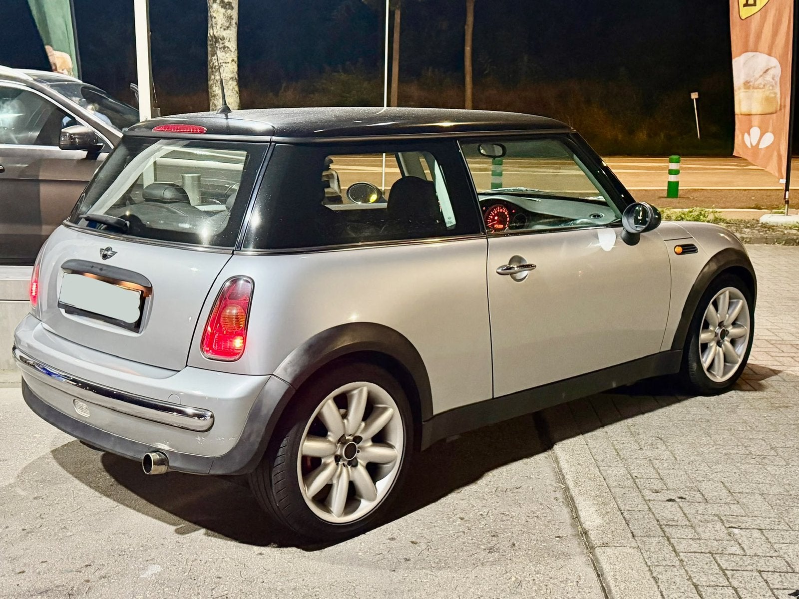 MINI COOPER 1.6 BENZINE ZEER PROPERE WAGEN, Auto's, Voorwielaandrijving, 4 zetels, 4 cilinders, 1600 cc