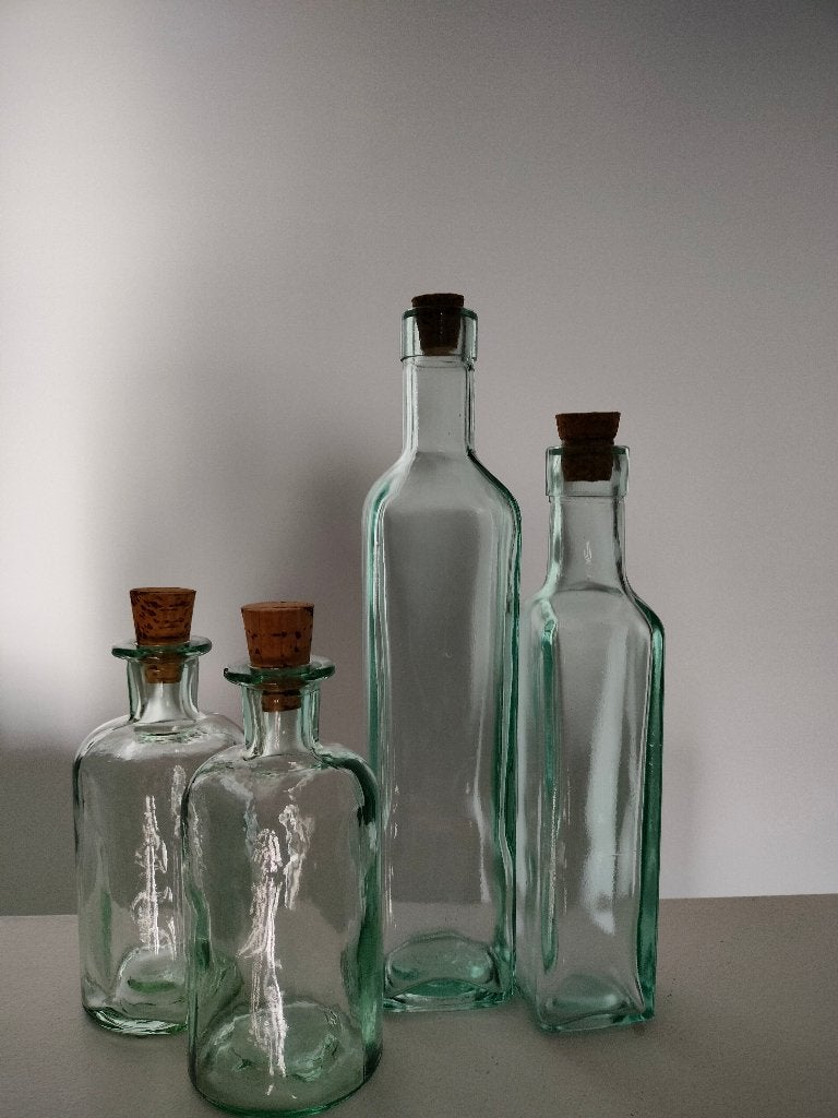 Set met 4 karaffen in recycled glas, Ophalen of Verzenden, Zo goed als nieuw, Glas, Overige typen