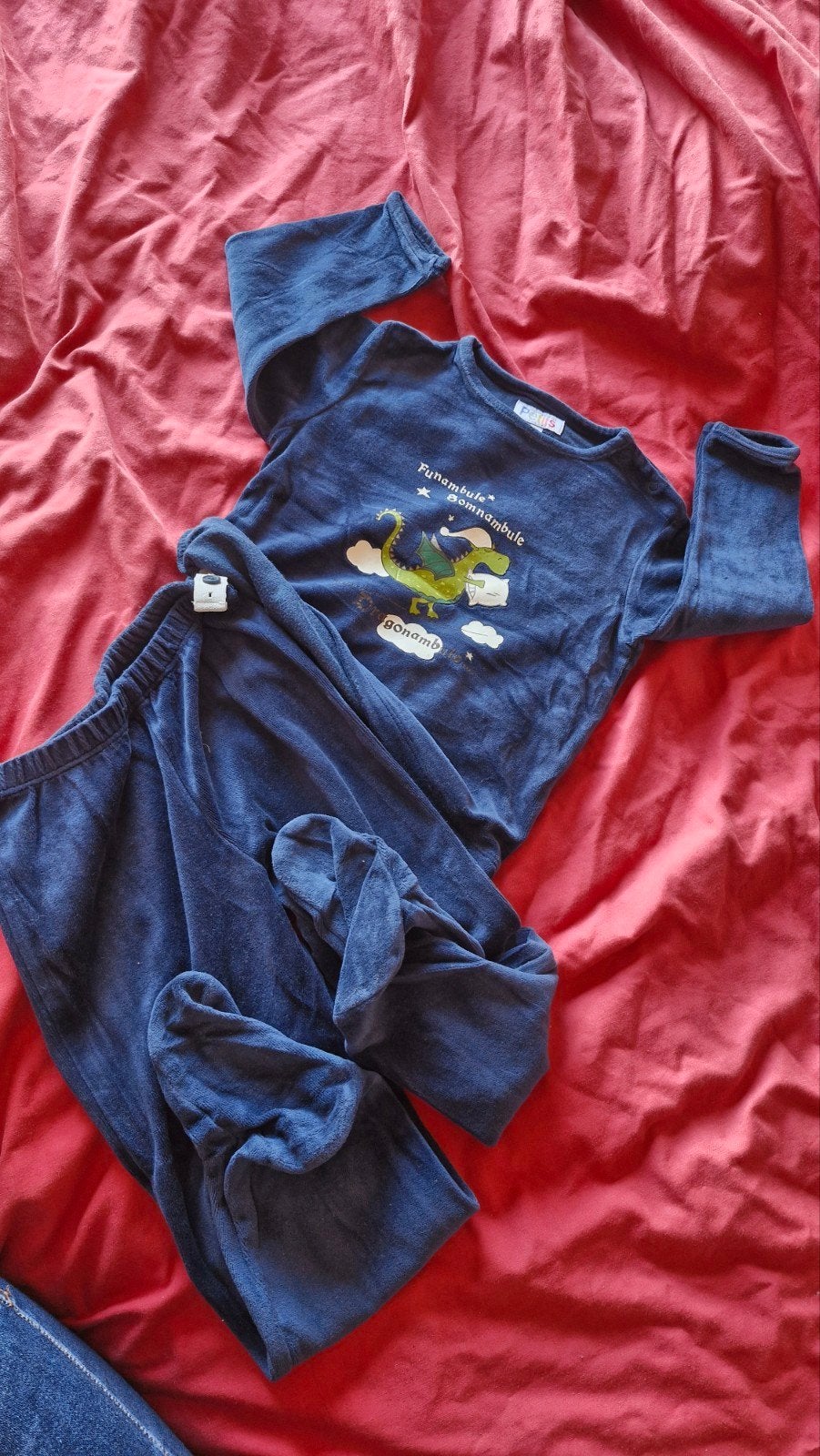 Fluwelen pyjama T 3 jaar oud, Kleding | Heren, Heren-kledingpakketten, Ophalen