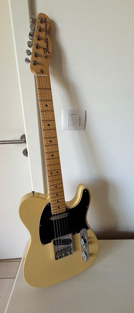 Fender Telecaster, Muziek en Instrumenten, Snaarinstrumenten | Gitaren | Elektrisch, Ophalen, Zo goed als nieuw, Solid body, Fender