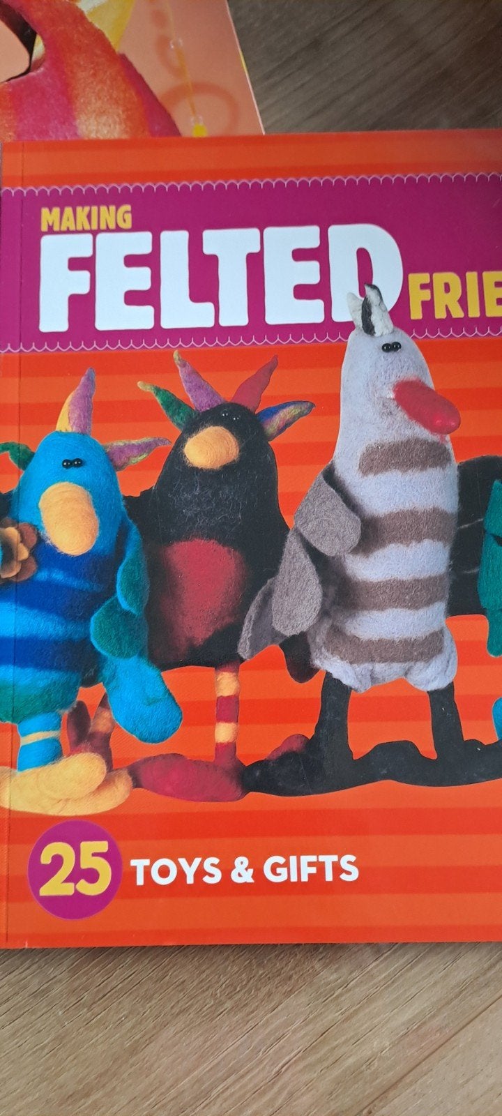 3 boeken met uitleg om te vilten met wol, Hobby en Vrije tijd, Ophalen of Verzenden