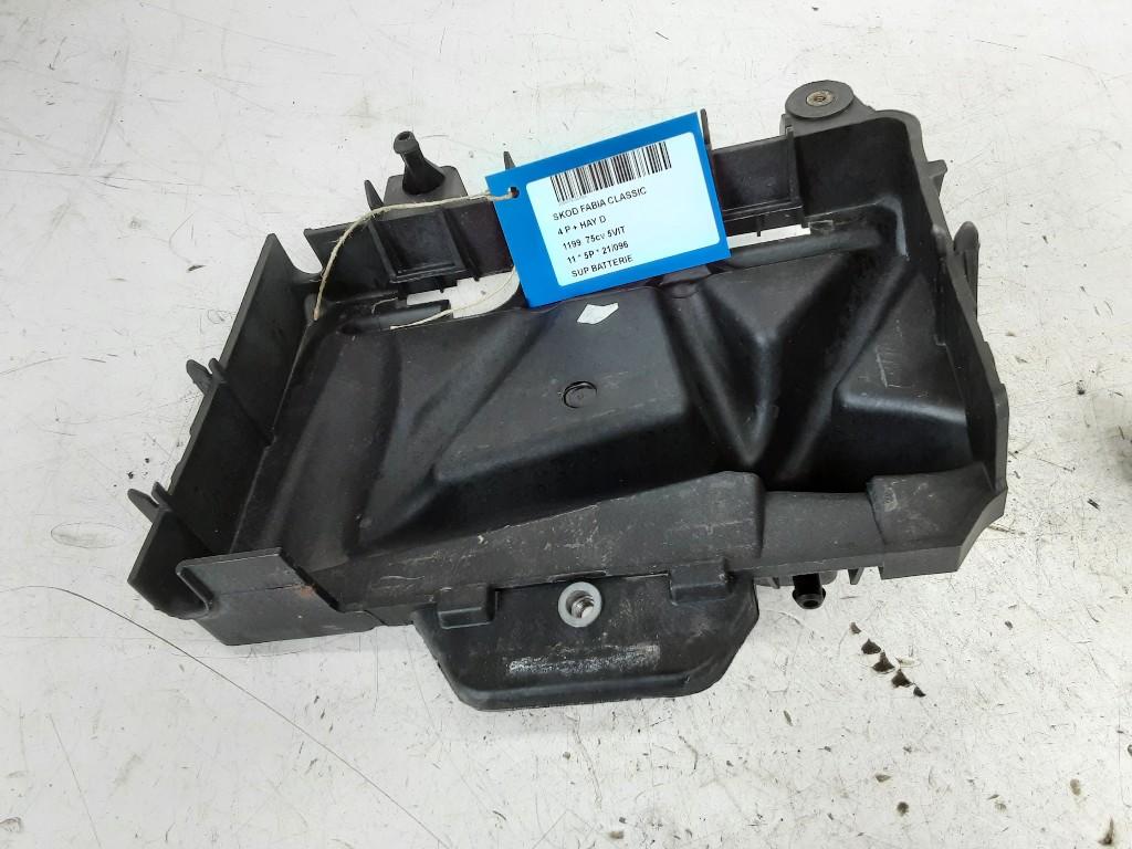 ACCUHOUDER Skoda Fabia II (5J) (01-2006/12-2014), Auto-onderdelen, Gebruikt, Skoda