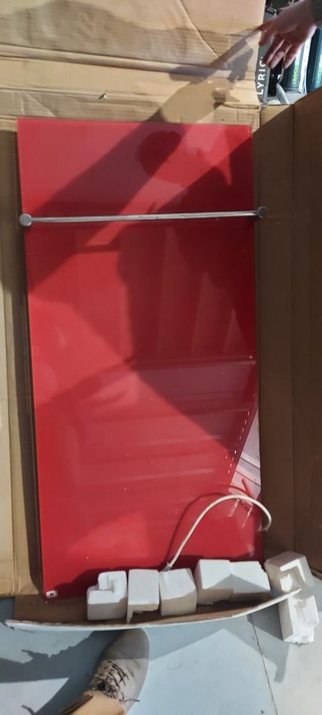 Panneau chauffant en verre rouge, porte-serviettes 400W, Bricolage & Construction, Enlèvement
