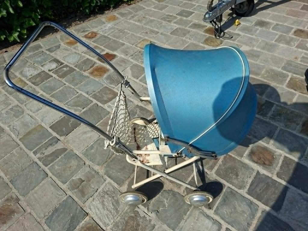 1 oud kinderwagen, Antiek en Kunst, Ophalen