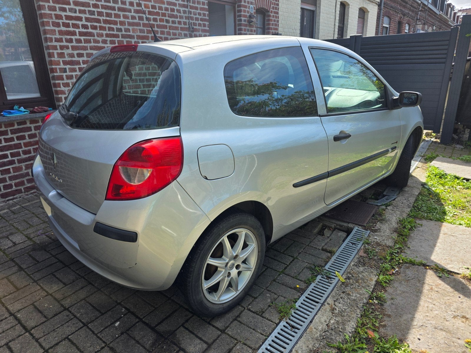 clio 3 1.5 dci 175mil, Auto's, Diesel, Particulier, Te koop