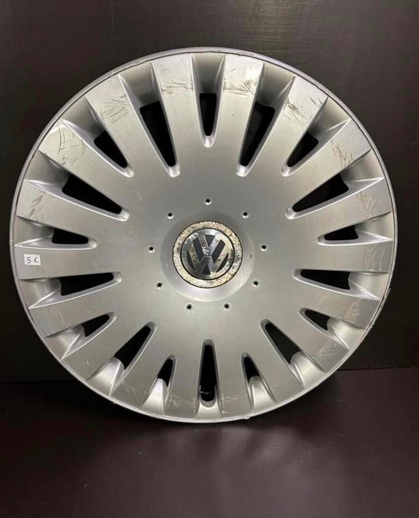 1 originele VW Caddy Golf 6,7,8 Passat Touran 16" wieldop, Ophalen of Verzenden, Gebruikt