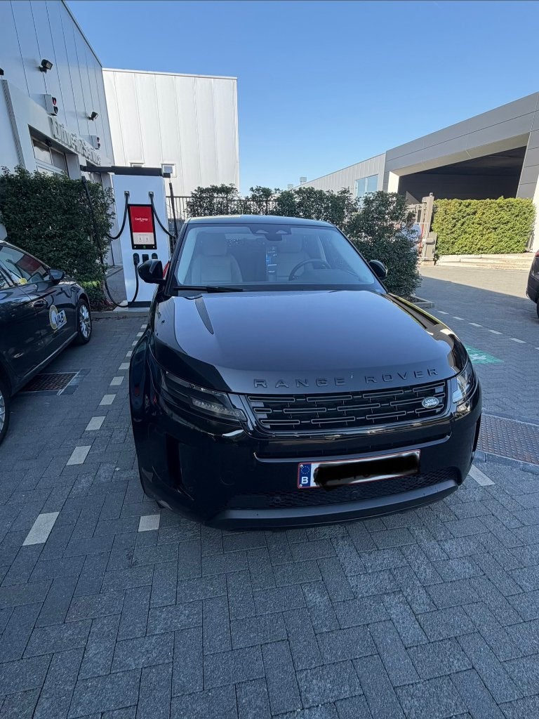 Range Rover Evoque amper 2 jaar oud!, Auto's, Automaat, Dealer onderhouden, 1498 cc, Euro 6