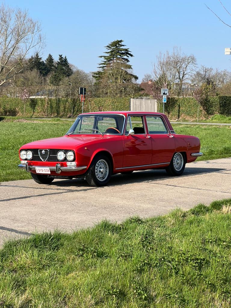 Alfa Romeo 2000 Berlina, Auto's, 4 deurs, Achterwielaandrijving, Particulier, Alfa Romeo