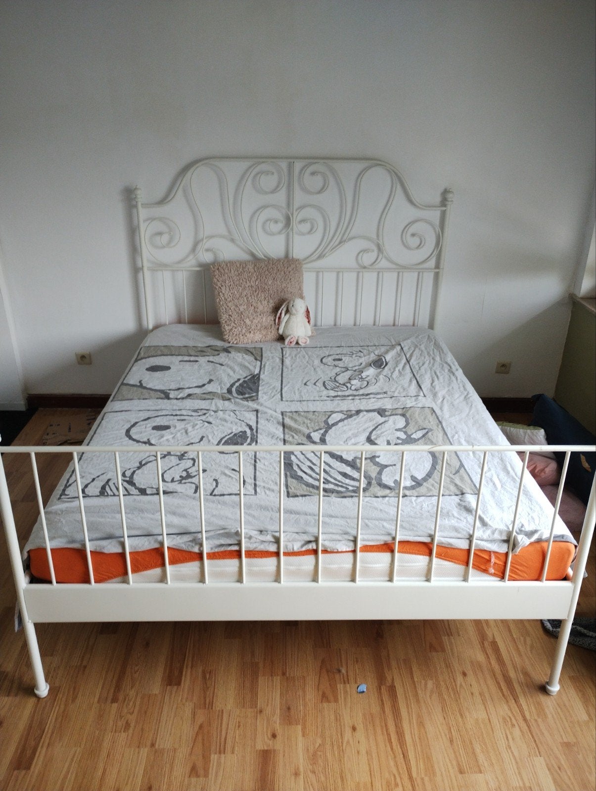leirvik 140x200 Ikea bed 2 personen, Huis en Inrichting, Ophalen
