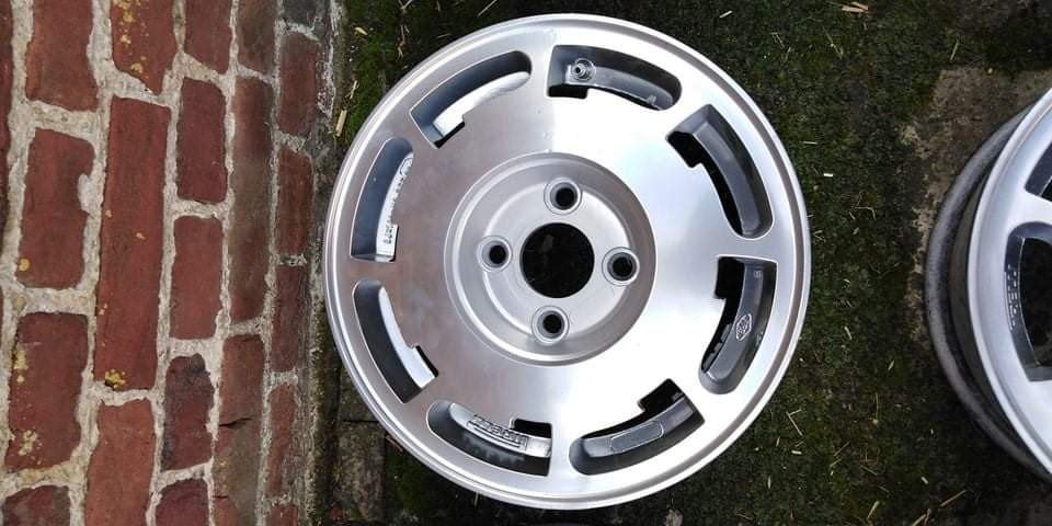 pirelli velgen 4x108 14", Auto-onderdelen, Banden en Velgen, Ophalen, 14 inch, Velg(en)