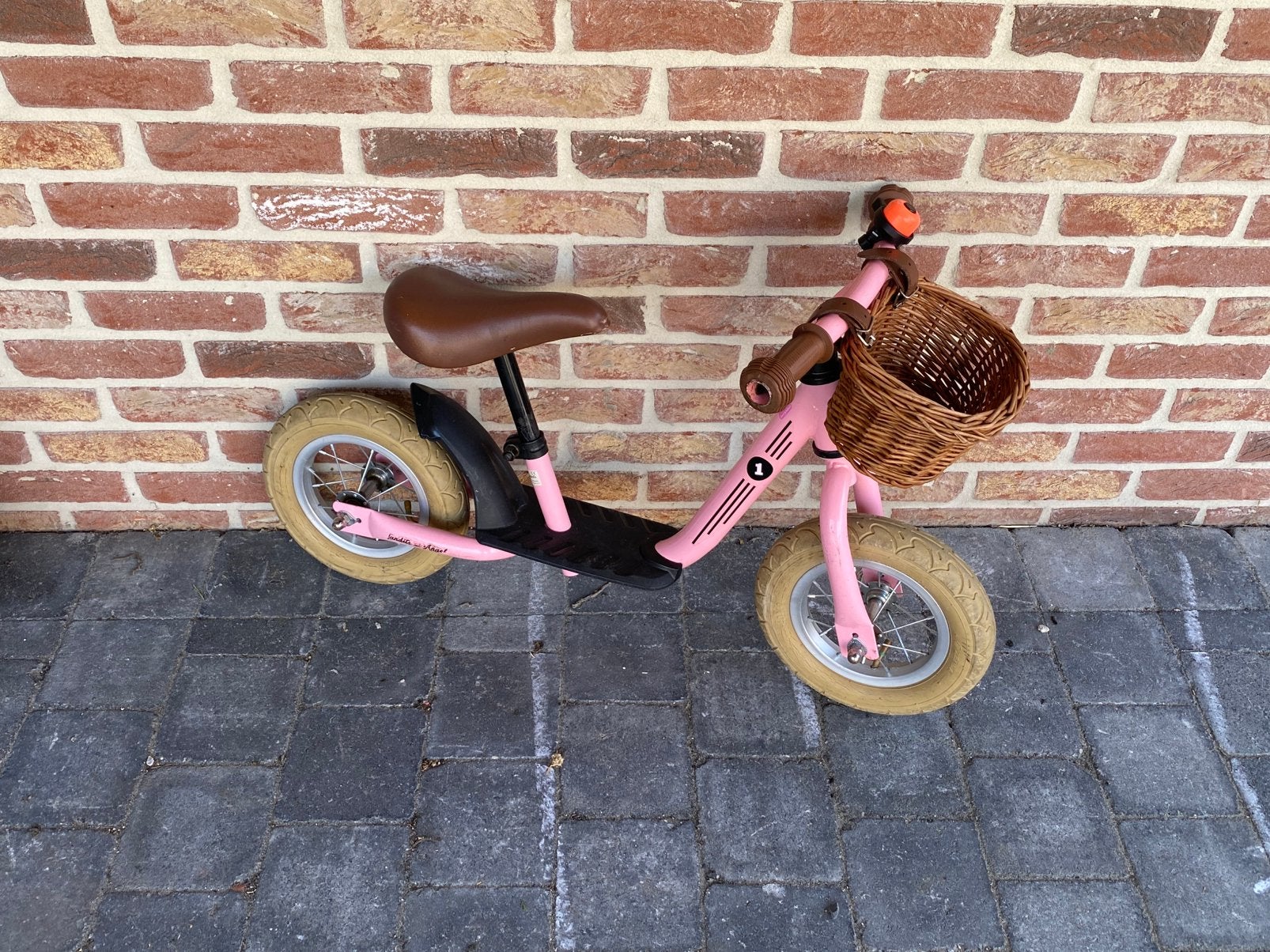 Loopfiets bandits and angels, Fietsen en Brommers, Fietsen | Kinderfietsjes, Gebruikt, Ophalen